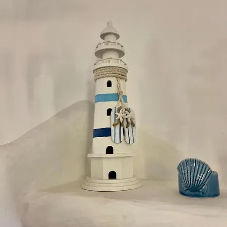 Il Mare Nel Pozzo: Historic Center, Steps From Bed & Breakfast