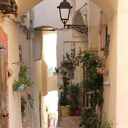 Il Mare Nel Pozzo: Historic Center, Steps From Bed & Breakfast Sperlonga