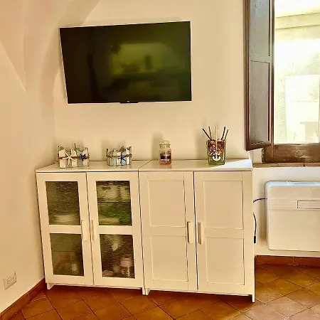 Il Mare Nel Pozzo: Historic Center, Steps From Bed & Breakfast Sperlonga